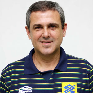 Jose-Roberto-Guimaraes-300